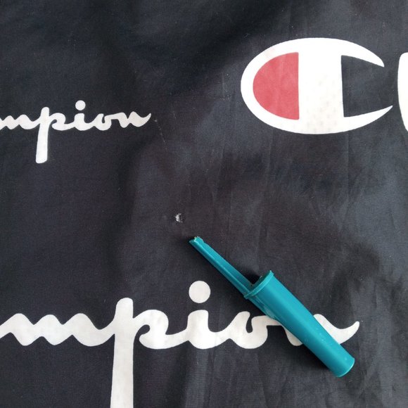 Champion all over spellout lined Satin Coaches Jacket Size Large - Picture 10 of 10